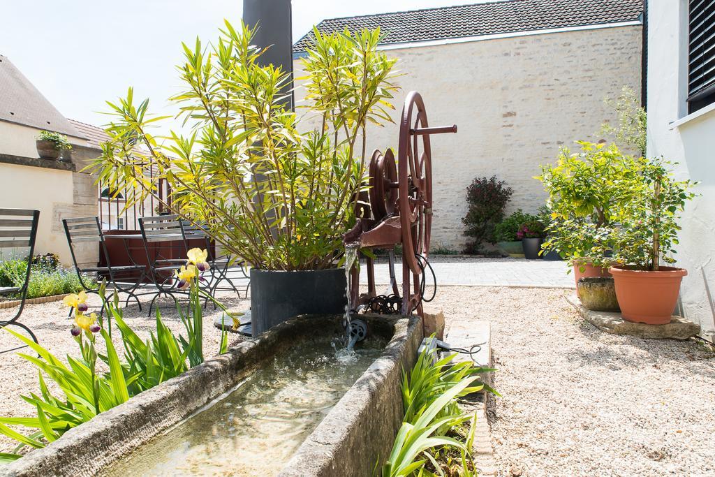 Ame De La Terre Bed & Breakfast Ruffey-les-Echirey Exterior photo