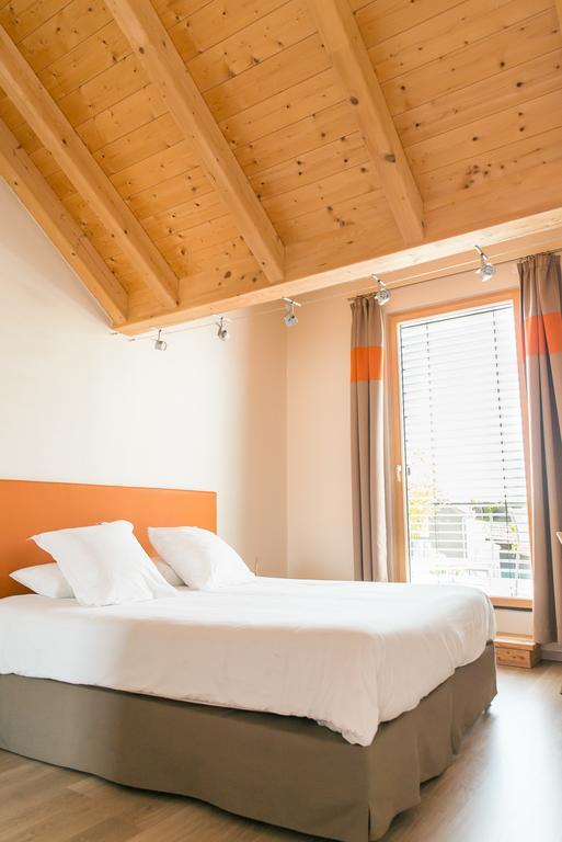 Ame De La Terre Bed & Breakfast Ruffey-les-Echirey Room photo