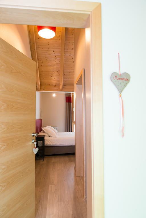 Ame De La Terre Bed & Breakfast Ruffey-les-Echirey Room photo